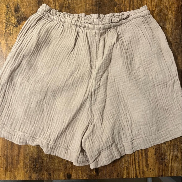 H&M Muslin Short - Picture 3 of 5